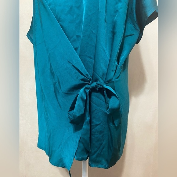 Lane Bryant women's 14/16 deep turquoise side tie front satin blouse NWT - Picture 3 of 5